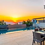 빌라 Uzumlu Village 2 Bedroom *